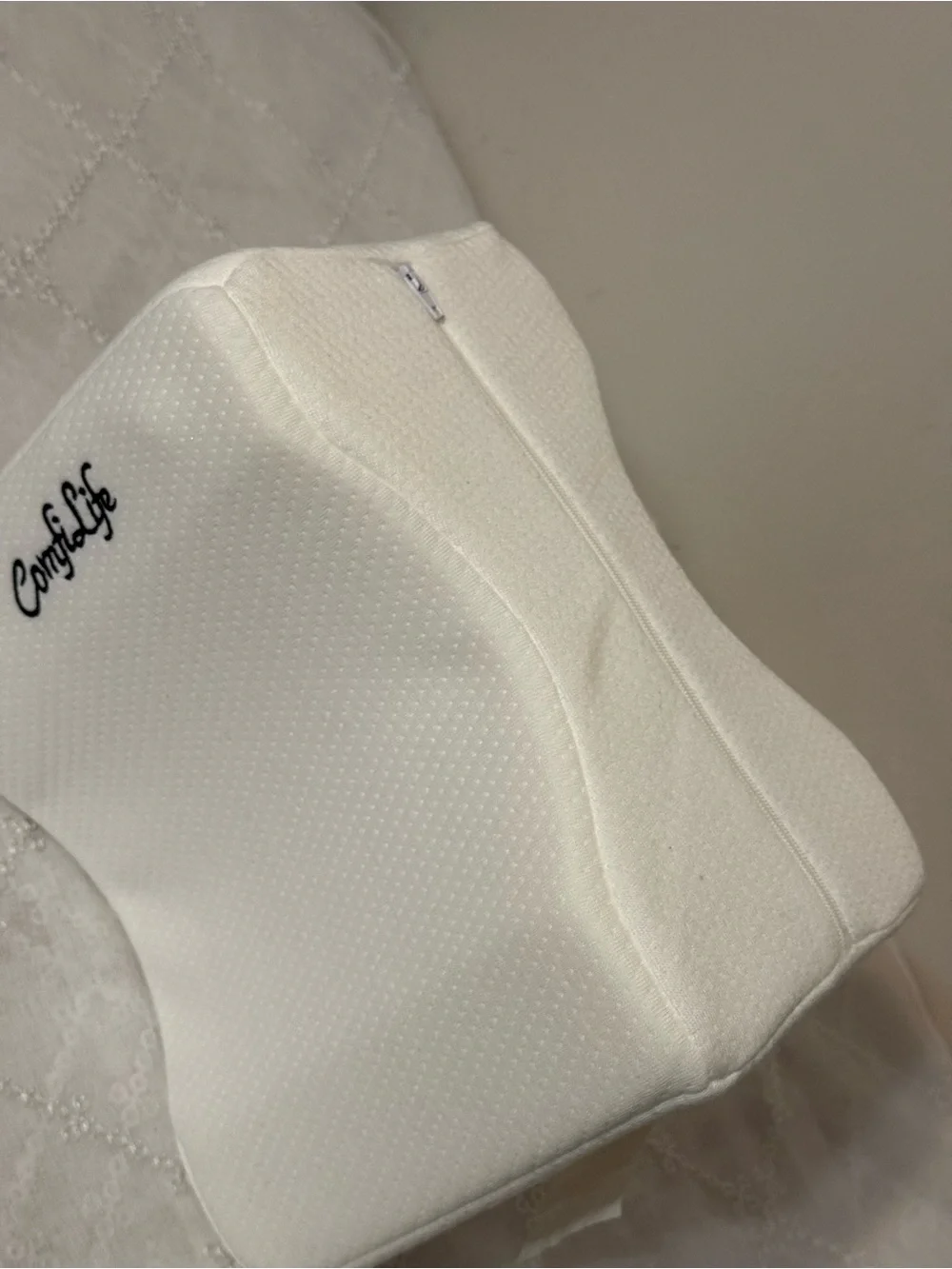 White Knee Pillow for Side Sleepers
